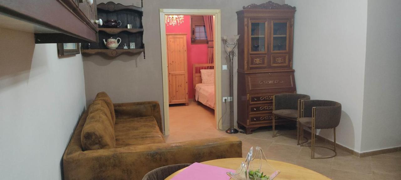 Maison Du Bonheur Калампака Екстериор снимка